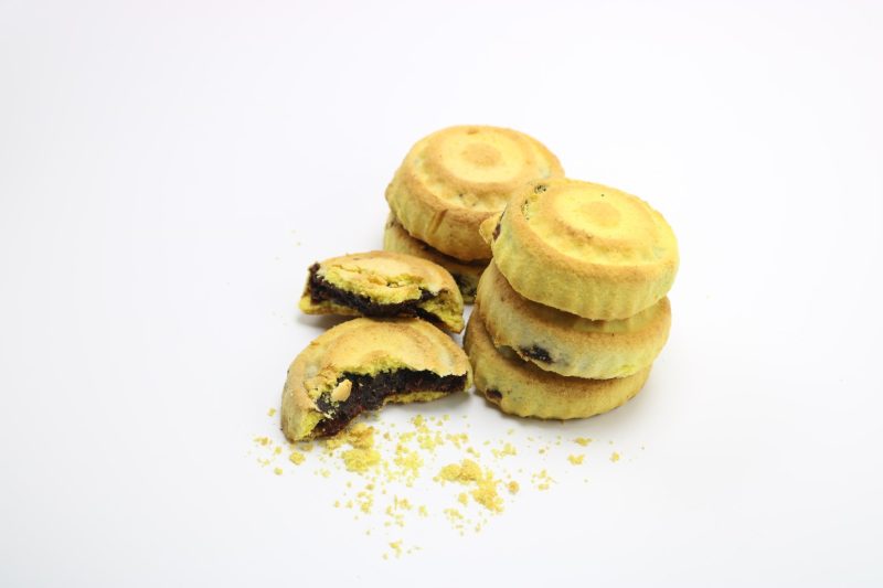 Traditional Date Ma'amoul 10 oz. by Hassoon Bakery | AlbazaarMarket.com