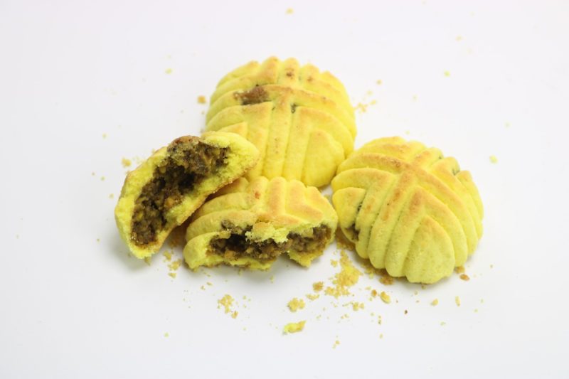 Pistachio Ma'amoul 10 oz. by Hassoon Bakery | AlbazaarMarket.com