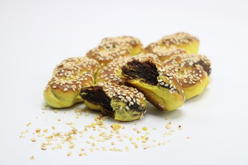 hassoon-bakery-date-maamoul-s-shape