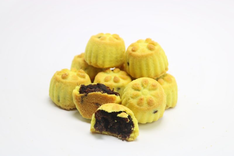 Mini Date Ma'amouls 8 oz. by Hassoon Bakery | AlbazaarMarket.com