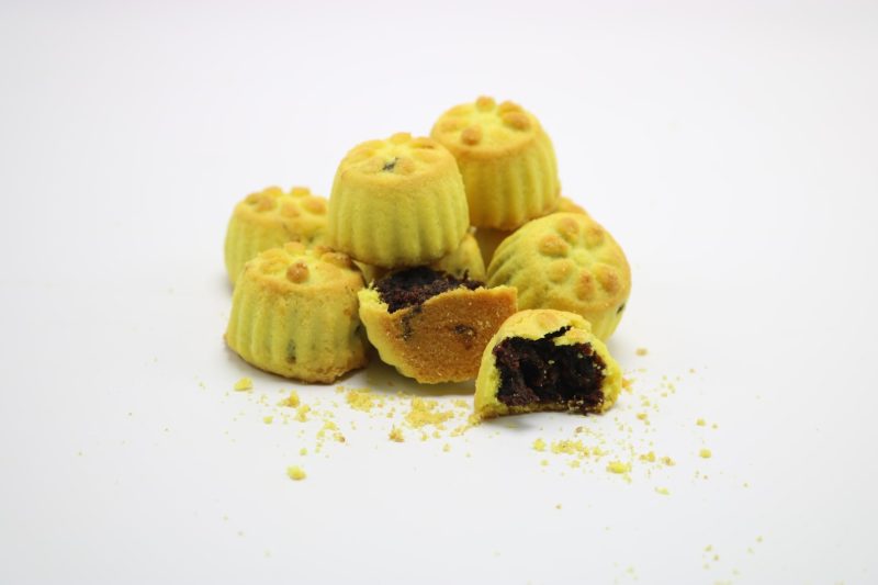 Mini Date Ma'amouls 8 oz. by Hassoon Bakery | AlbazaarMarket.com