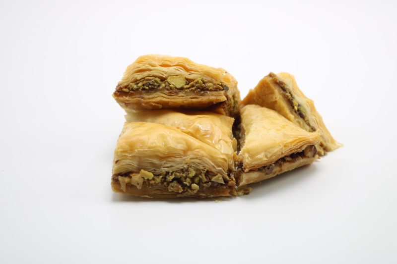 Pistachio Baklava 10 oz. Hassoon Bakery | AlbazaarMarket.com