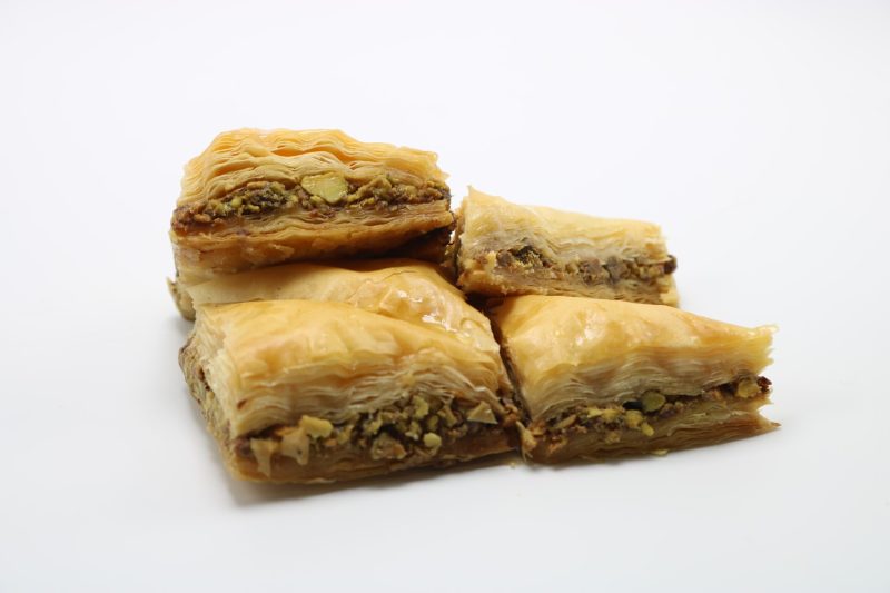 Pistachio Baklava 10 oz. Hassoon Bakery | AlbazaarMarket.com