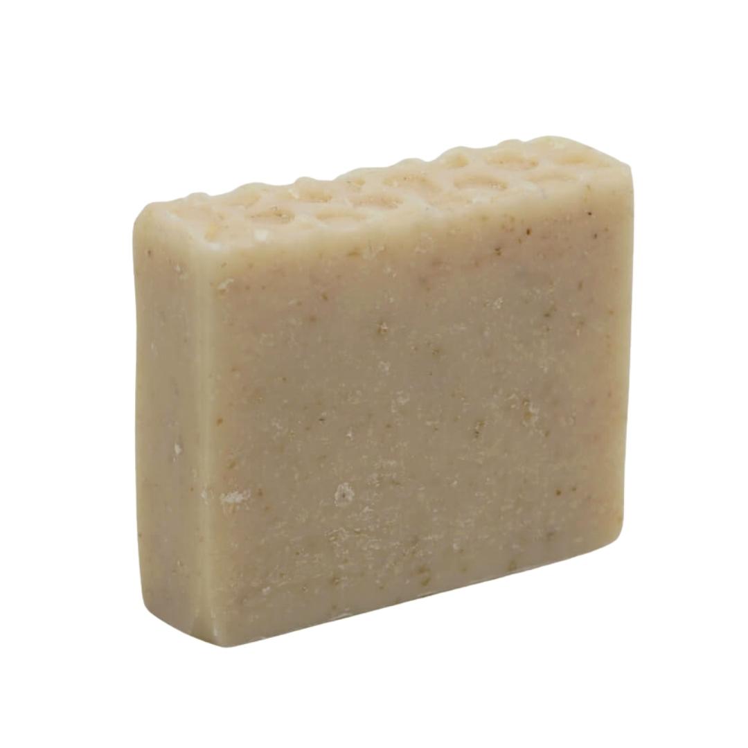 royal-cosmo-oatmeal-and-honey-soap